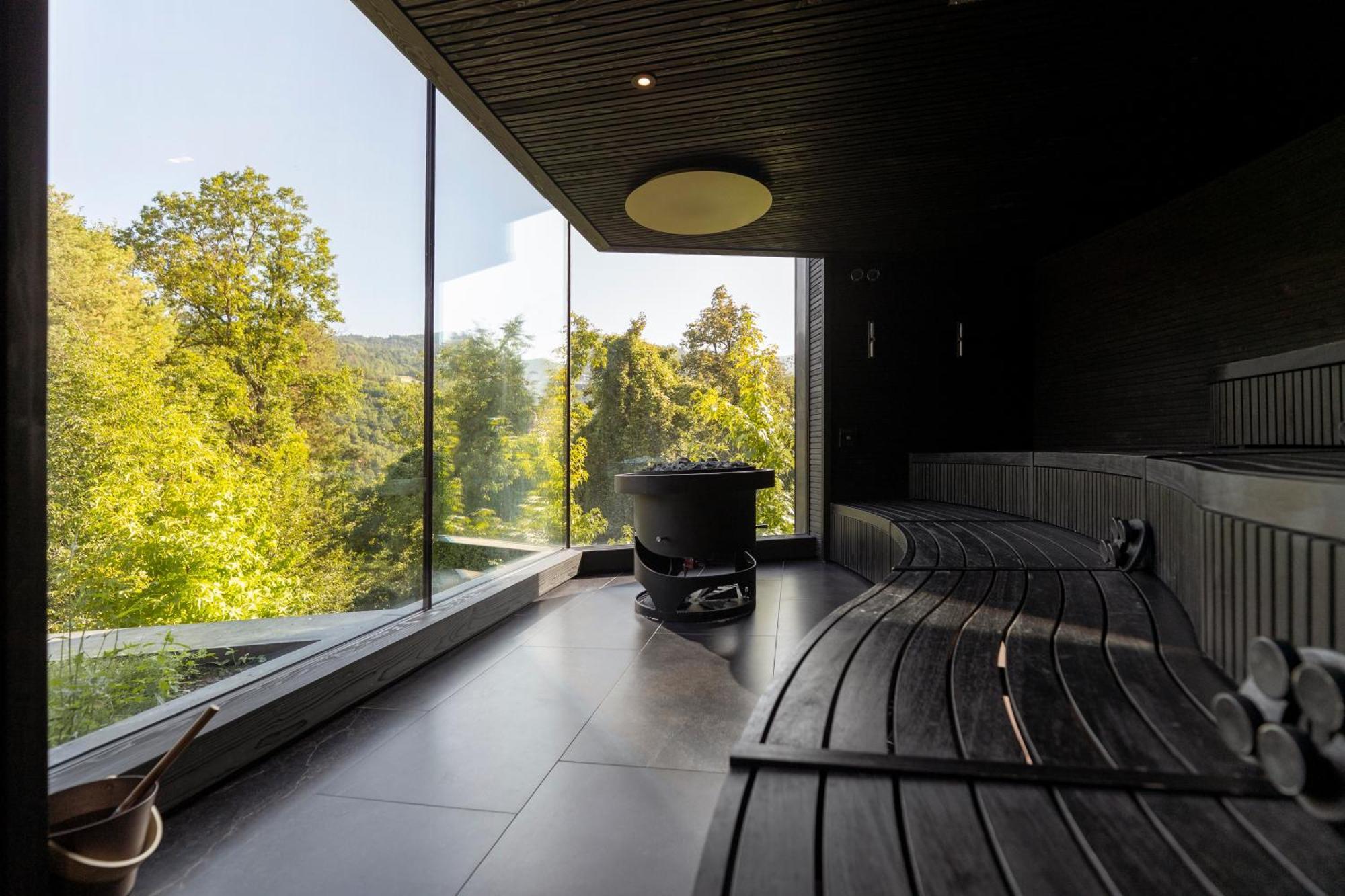 Manna Hotel